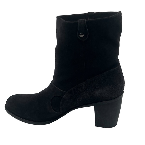 Coclico Black Suede Block Heel Pull On Ankle Boots Size 39 1/2 Women's - Picture 8 of 10